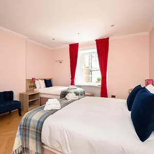 Inn Quiet And Spacious Family, Edinburgh